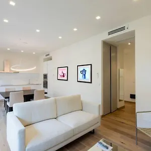 Ponte Vecchio Luxury Flat , Florence Italy