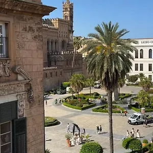 Residenza Del Vescovo 1 , Palermo Italy