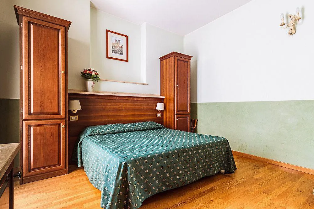 Hotel Palazzo Venere Řím 4*,