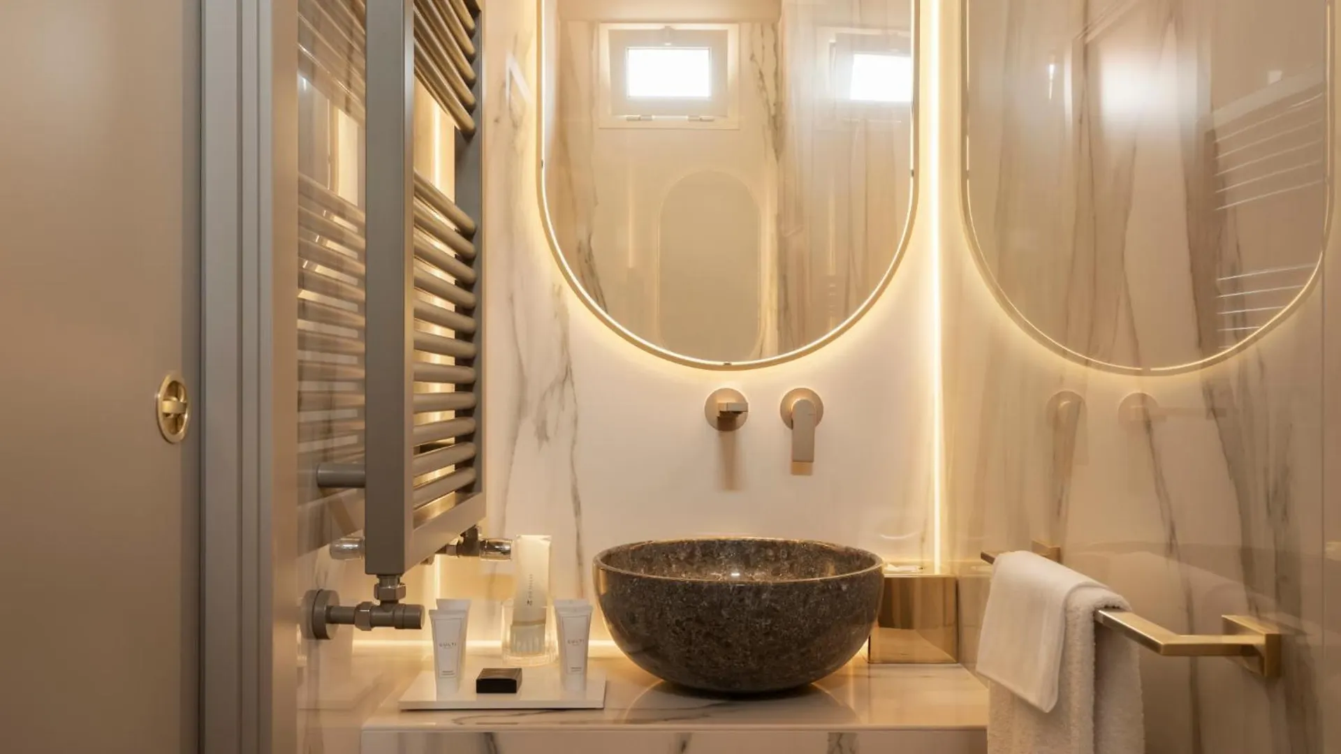 Hotel Centrale Roma 4*,  Italia